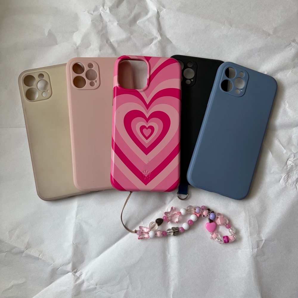 Several IPhone 12 Phone Case